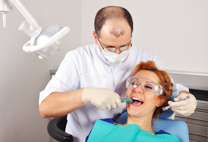 knowing-when-tooth-extractions-are-necessary